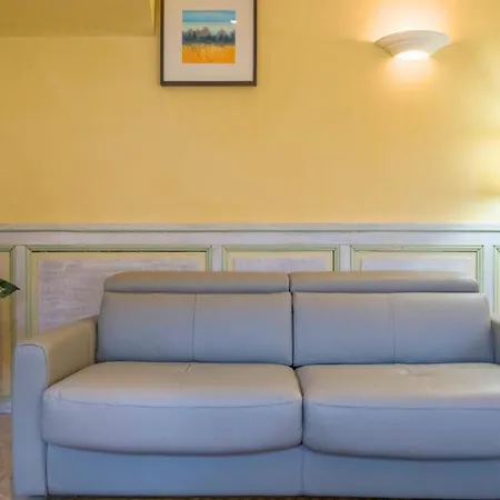 Appartement Le Saphir - Confort - Proche Mag Outlet Troyes - Parking Gratuit *